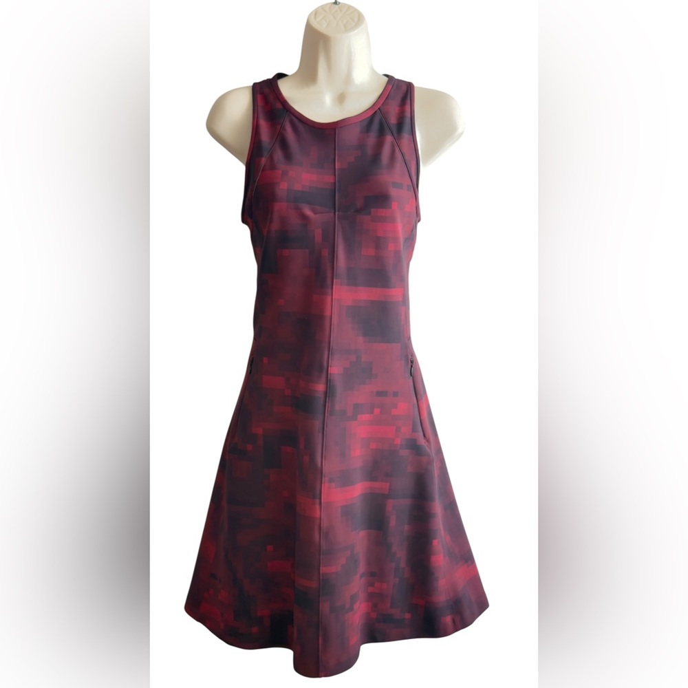 Lululemon Go Til Dawn Dress Mini Domo Pixel Berry / Black Fit & Flare Pockets 6